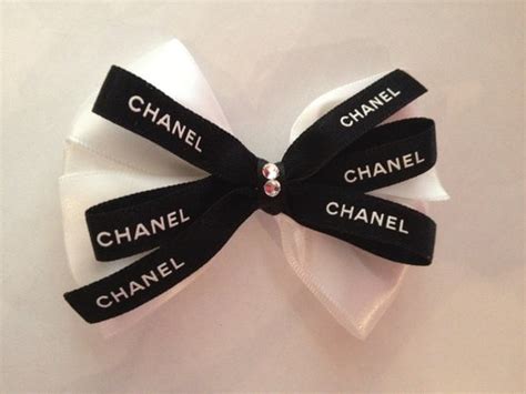 chanel ribbon hair clip